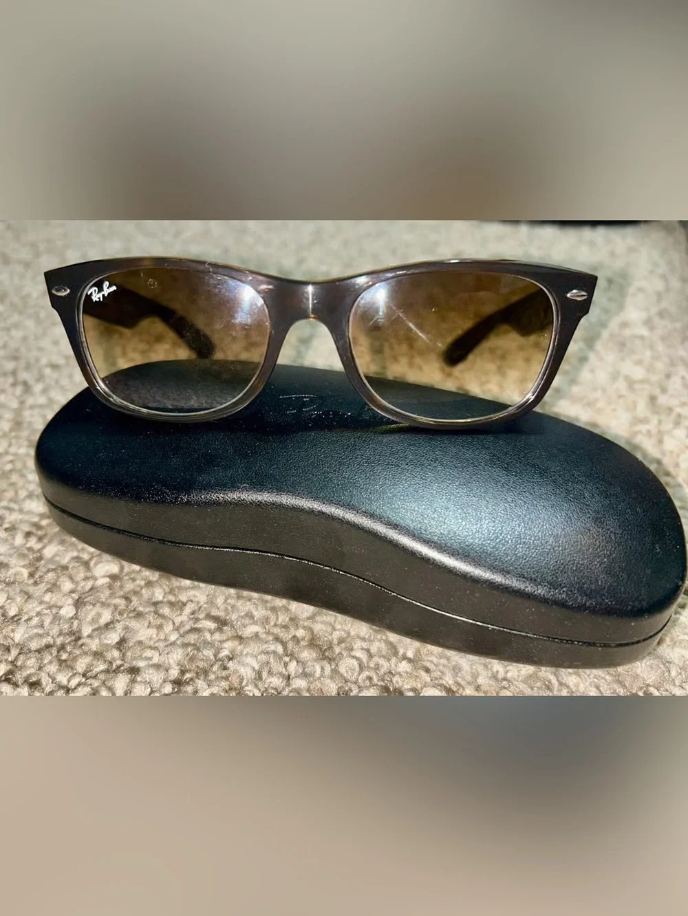 NEW Ray-Ban RB2132 New Wayfarer Sunglasses 710/51 Havana Brown Gradient